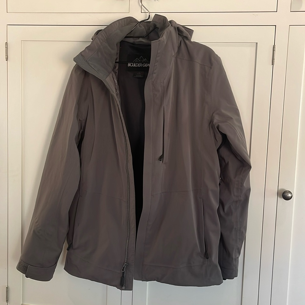 Boulder Gear ski coat, gently used men’s size Medium